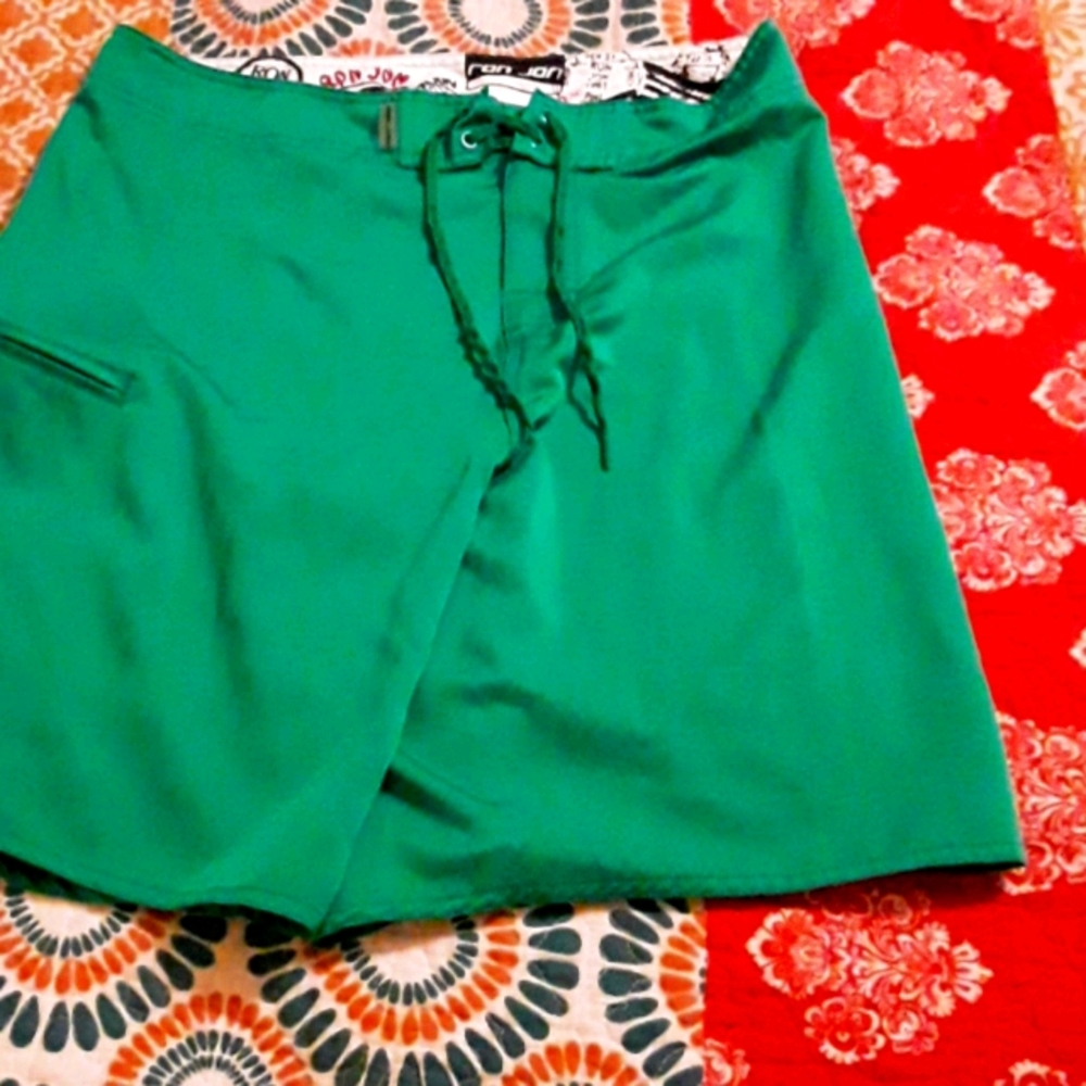 Mens Ron Jon Surf green board short 32